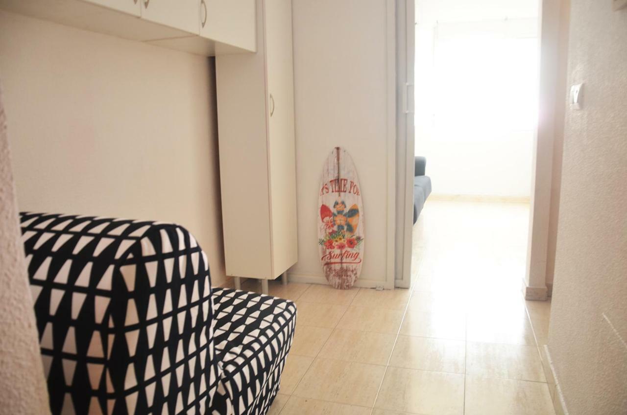 Pretty Studio With Swimming Pool Торрев'єха Екстер'єр фото